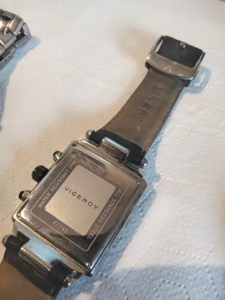 Reloj Viceroy Negro y Dorado