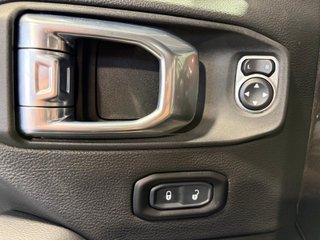 JEEP Wrangler 2.0T GME Rubicon 8ATX E6D