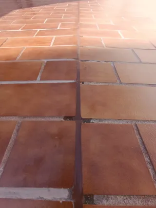 Tela asfálticas, pintura impermeabilizante,y junta