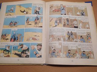 TINTIN Y EL CANGREJO DE LAS PINZAS DE ORO