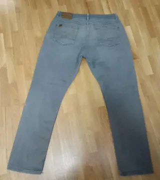 Lote Ropa Hombre Marrón y Verde y gris