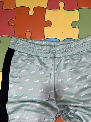 Pantalones Puma Verde y Negro