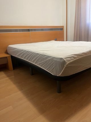 Colchón + Base Tapizada 150x190 cm NUEVO