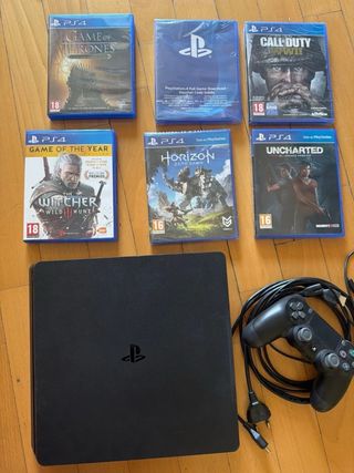 PS4 Slim 500 GB Negra + 5 Juegos