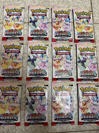 Box 36 bustine Pokémon Evoluzioni Prismatiche