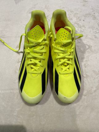 Botas de fútbol Adidas amarillas