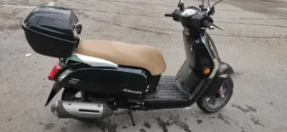 Kymco Like 125cc Scooter Automática