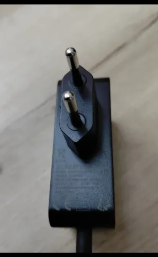 Caricabatterie Dyson V6, V7 e altri modelli