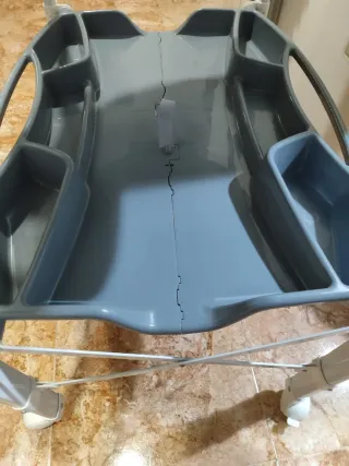 Bañera Cambiador CAM. Buen estado. Sin óxido.