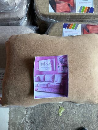 Copridivano beige tessuto