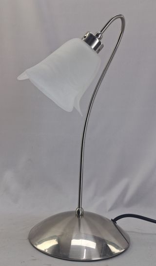 Lámpara sobremesa moderna cromo cristal