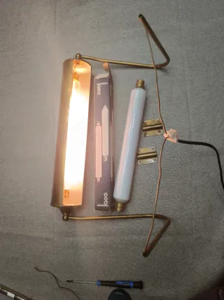 Aplique para cuadros dorado y blanco Medidas 41,27