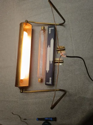 Aplique para cuadros dorado y blanco Medidas 41,27