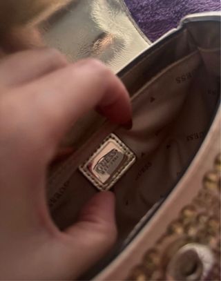 Bolso Guess Dorado con Pedrería