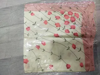 12 Pañuelos de satén estampados 50x50 cm