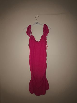 Vestito rosa estivo con rouches