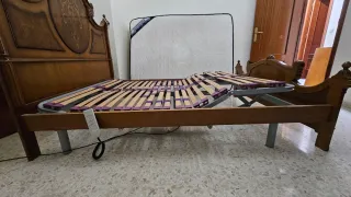 Cama articulada eléctrica madera.