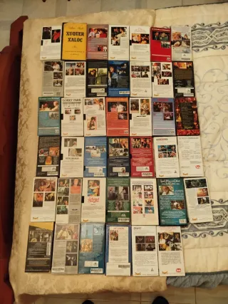 Grande lotto di 41 film VHS vari