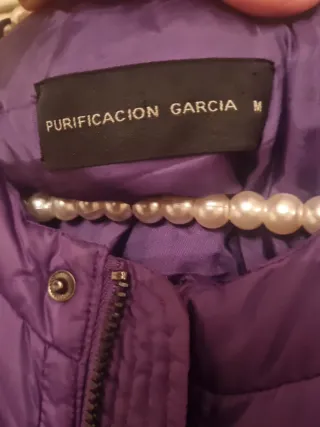 Cazadora corta Purificación García Morada