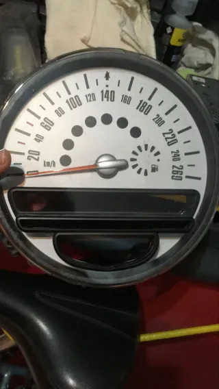 Radio CD Mini R56, R55, R54 Y COUNTRYMAN R60. R61