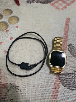 Reloj Viceroy Smart Pro Dorado