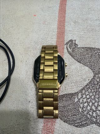 Reloj Viceroy Smart Pro Dorado