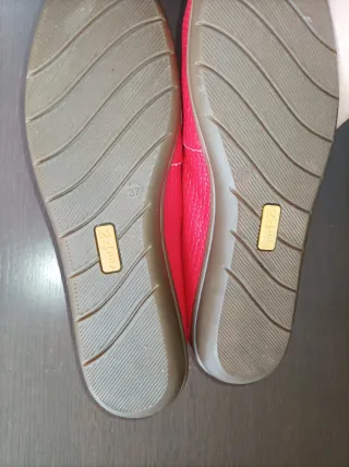 Zapatos 24 HRS Rojos