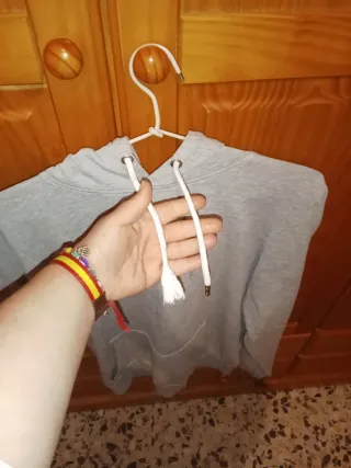 Sudadera gris hombre invierno