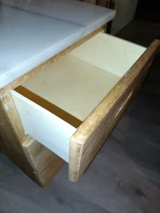 Mesita de noche madera y mármol