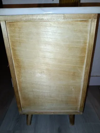 Mesita de noche madera y mármol