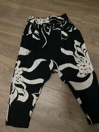 Pantalón Wendykel estampado floral