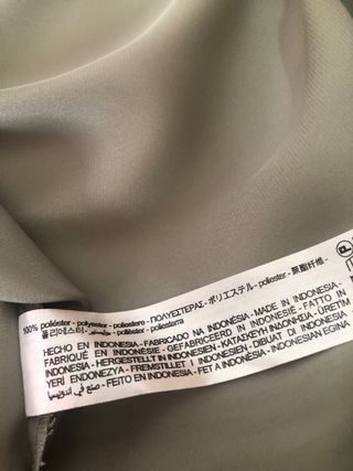 Vestido largo Zara verde satinado