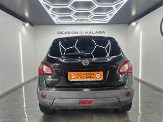Nissan Qashqai 2.0 dCi TEKNA PREMIUM 4x4 A/T 17"