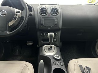 Nissan Qashqai 2.0 dCi TEKNA PREMIUM 4x4 A/T 17"