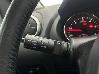 Nissan Qashqai 2.0 dCi TEKNA PREMIUM 4x4 A/T 17"
