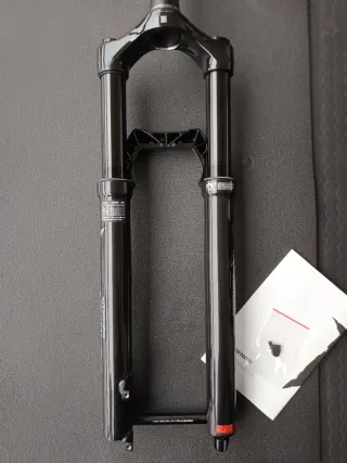 Horquilla Marzocchi Bomber Z2 29 130mm e-Tuned