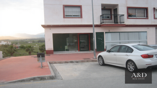 Local Comercial Amplio En Cártama