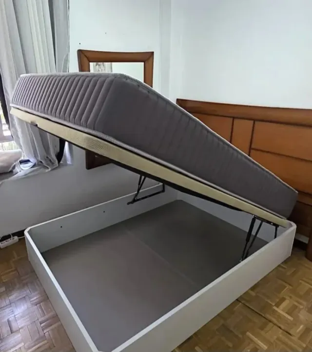 Canapé abatível com armazenamento