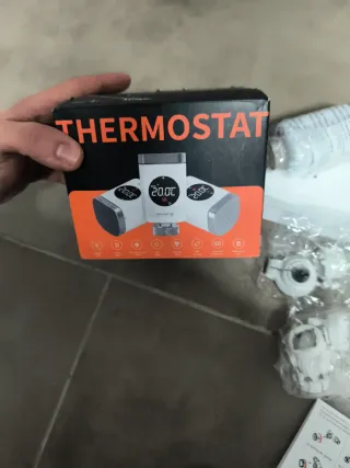 Cabezal Termostático WIFI SALCAR TRV801W