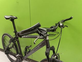 BICICLETA HIBRIDA DECATHLON ROCKRIDER 5.2