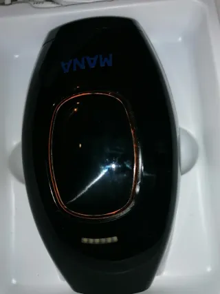 Depiladora a laser MANA preta