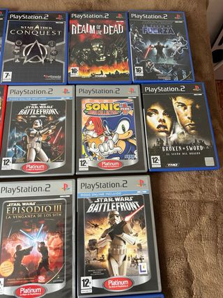 Consolle PS2 con 32 videogiochi e 4 controller Buzz