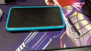 Nintendo New 2DS XL Nero e Turchese con scatola