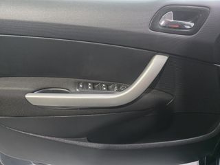 Peugeot 308 5P Active 1.6 HDI 92 FAP