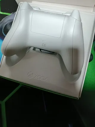 Mando Xbox Series X Blanco