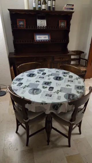 Mueble de salón de madera