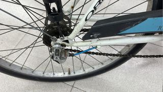 Bicicleta Orbea Blanca con Cesta