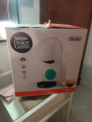 Cafetera DeLonghi Piccolo XS Dolce Gusto