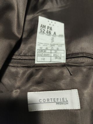 Traje de hombre gris