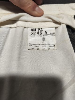 Traje de hombre gris